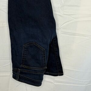Joe’s Jeans straight leg dark wash jeans